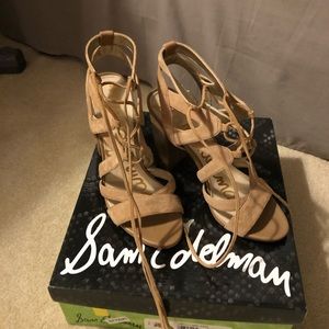 Almost-New Sam Edelman Yardley Sandal